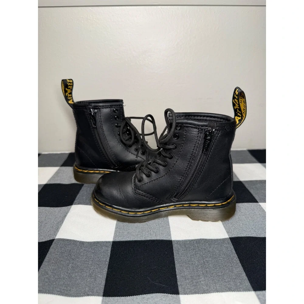 Dr. Martens dr martens